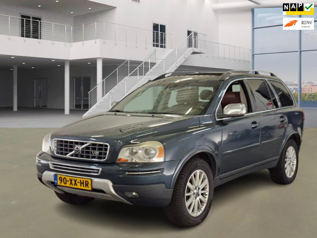 Volvo XC90 4.4 V8 Executive|R-DESIGN|AWD|7PERS|YOUNGTIMER|V8|NAVI|SCHUIFDAK|XENON|CONIAC LEDER|TOP ONDERHOUDEN