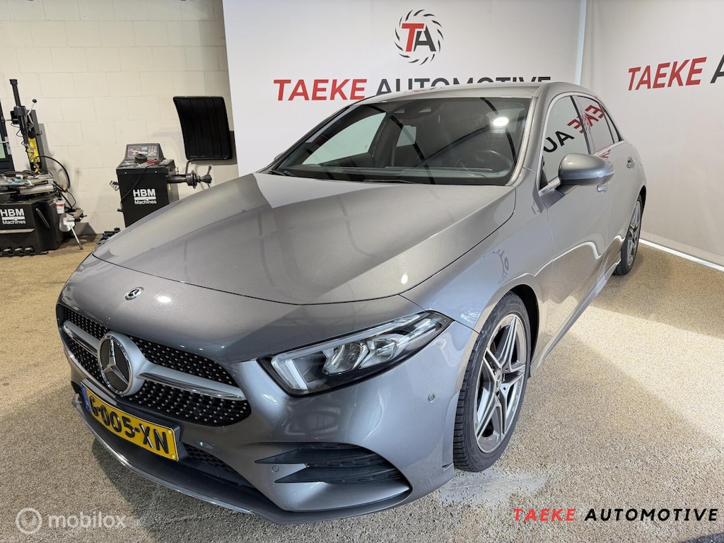 Mercedes-Benz A-klasse 160 Business Solution Luxury AMG