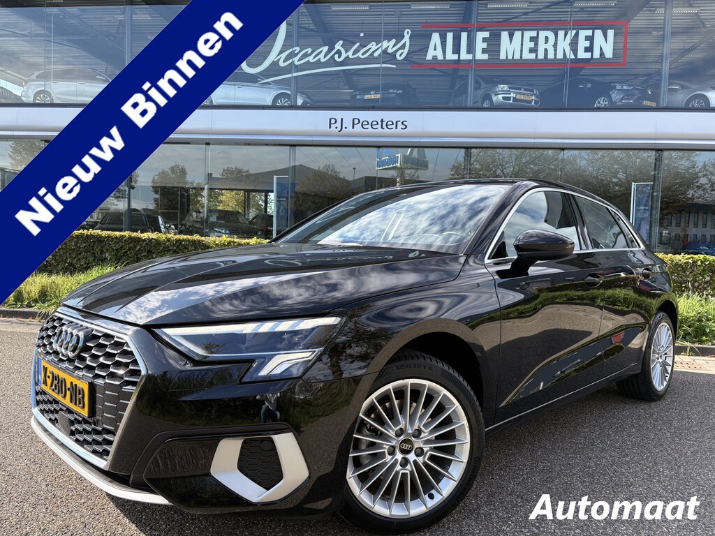Audi A3 Sportback 30 TFSI Advanced edition automaat Airco - Apple carplay - Cruise control - Navigatie - Parkeersensor achter - Draadloze telefoonlader - Led verlichting - Radio - Start/stop systeem - Stuur leder - Stuur multifunctioneel - Dakspoiler - Centrale vergrendeling met afstandsbediening