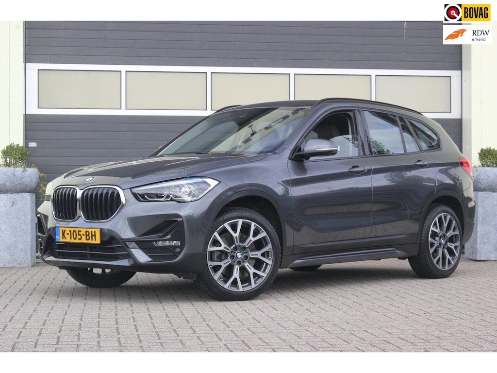 BMW X1 SDrive20i High Executive | Trekhaak | Facelift |
