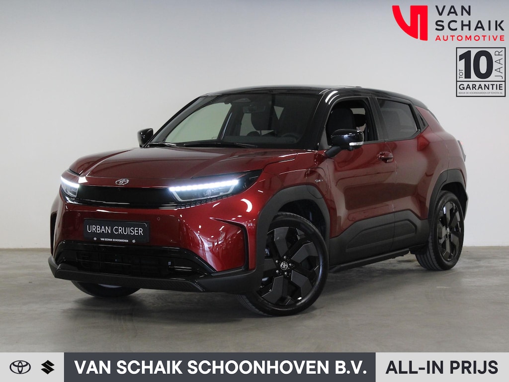 Toyota Urban Cruiser Executive 61 kWh Nieuw | Trekhaak afneembaar | Bi Tone | Uit voorraad leverbaar