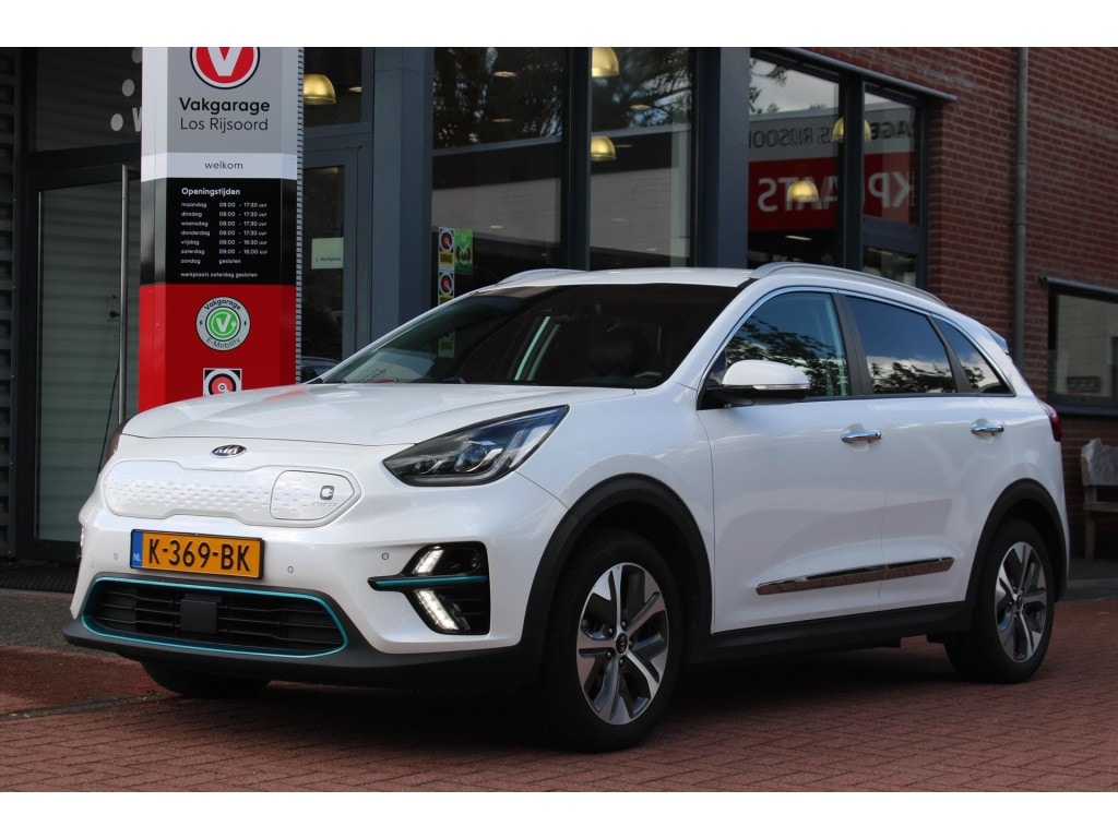 Kia Overige Niro Elektrisch 64 kWh *DynamicLine* | SOH 97,4% | 3-fase | Carplay | Adaptive Cruise & Climate Control | Camera | Stuur & Stoel Verw