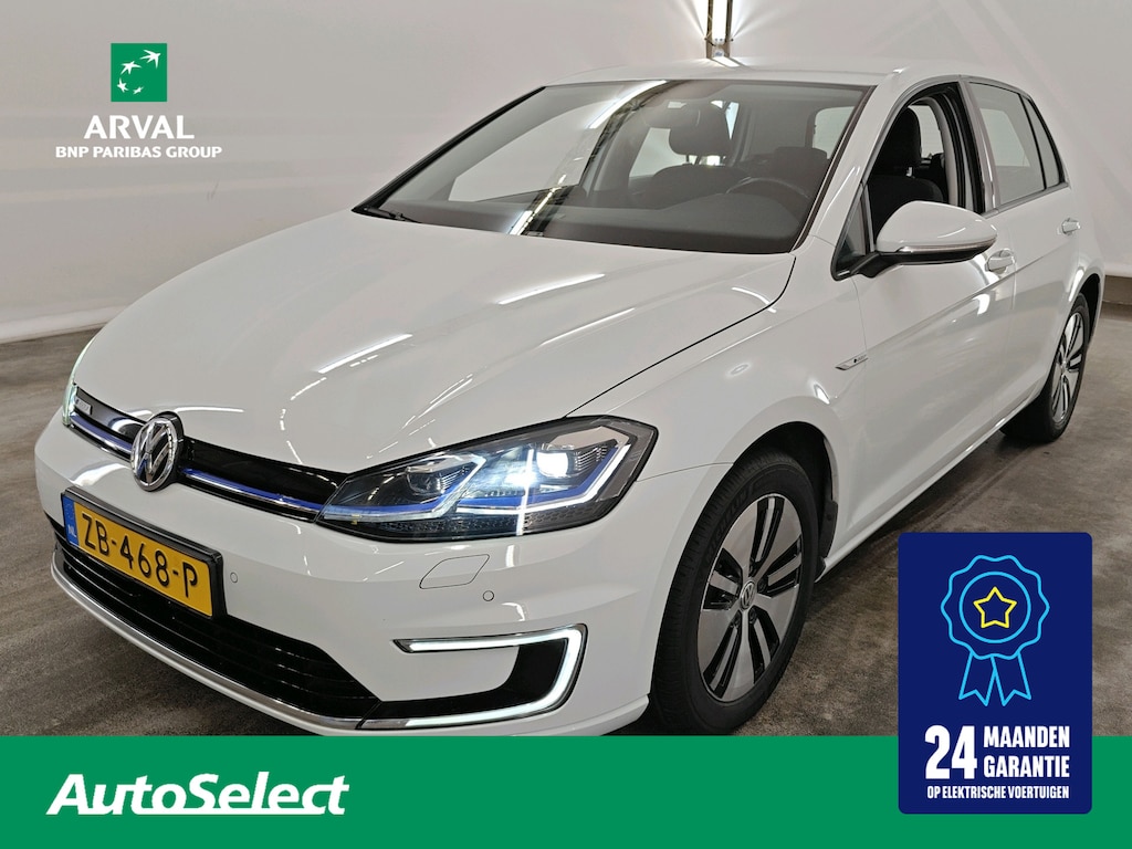 Volkswagen E-Golf E-Golf 35,8kWh 136pk | SOH 85% |Warmtepomp | Winter- en Spiegelpakket | Camera | Keyless | CarPlay | ACC | 16"