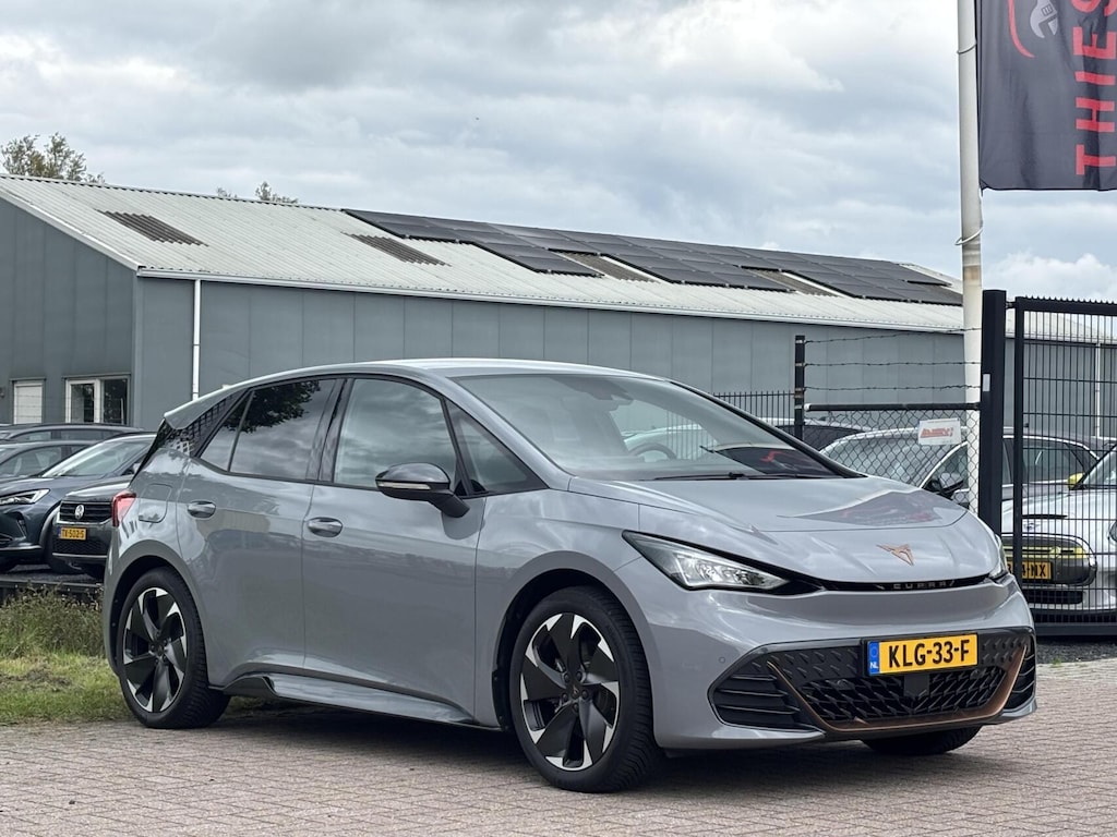 CUPRA Born Business 62 kWh SOH 96,4 % stoelverwarming
