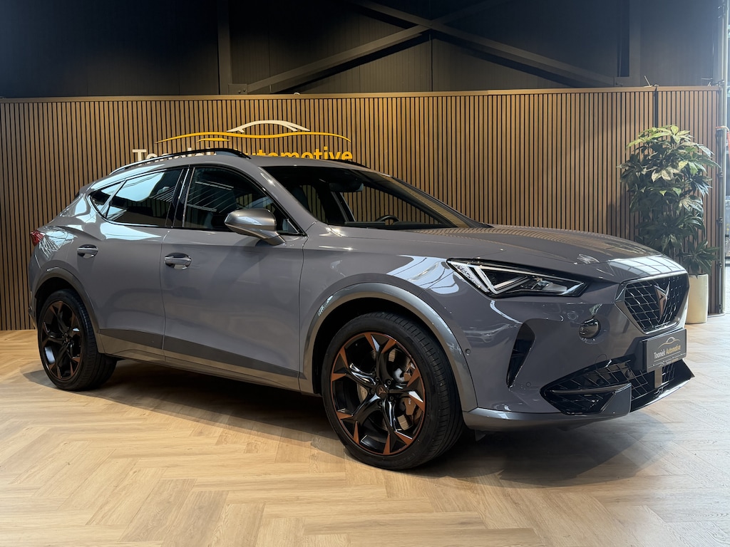 CUPRA Formentor 2.0 TSI 4DRIVE | 310 PK | PANORAMADAK | FULL OPTIONS | VERWARMDE STOELEN | VERWARMD STUUR |
