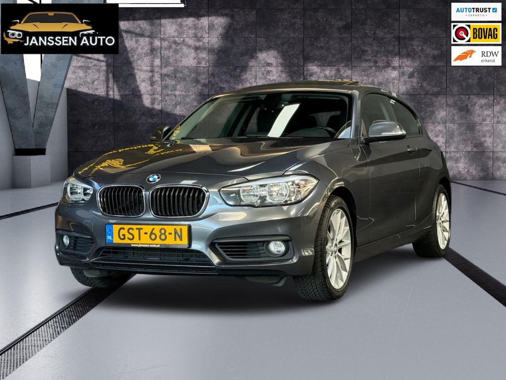 BMW 1-Serie 120i High Executive | Schuifdak | Navi | Stoelverwarming | LMV | Cruise | PDC