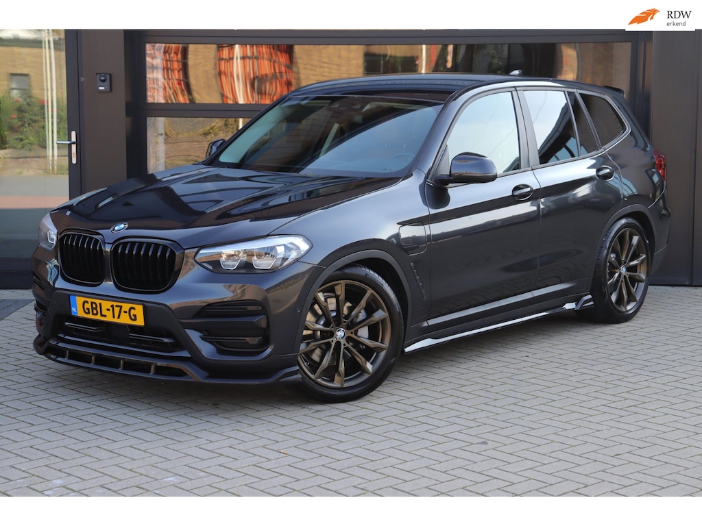 BMW X3 XDrive30e eDrive Edition | BTW | Dealer Onderhouden | Adaptive | Head-Up | Apple Carplay | Camera | Stoelverwarming | 86%