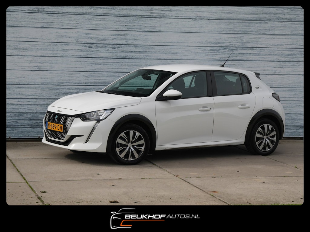 Peugeot e-208 EV Active 50 kWh Carplay Navi Airco Soh 92%