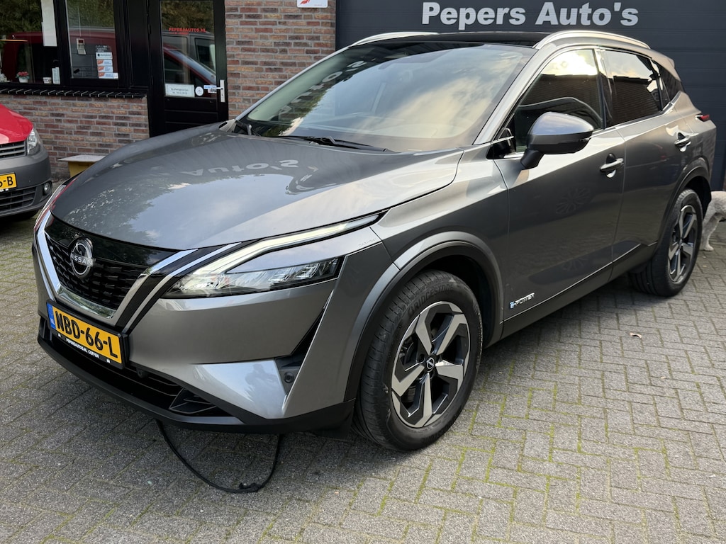 Nissan Qashqai NISSAN E Power . Panodak cruise . navi .360 camera . 1 eigenaar .onderhouds history aanwezig .