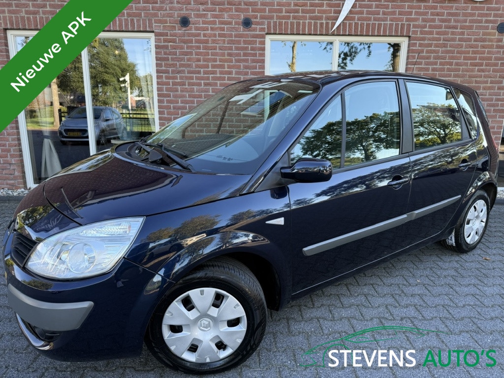 Renault Scenic 1.6-16V Business L. AUTOMAAT / NIEUWE APK / TREKHAAK / D-RIEM V.V.