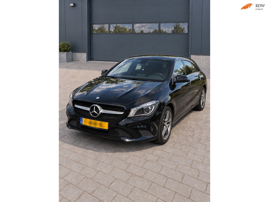 Mercedes-Benz CLA Shooting Brake 250 Business