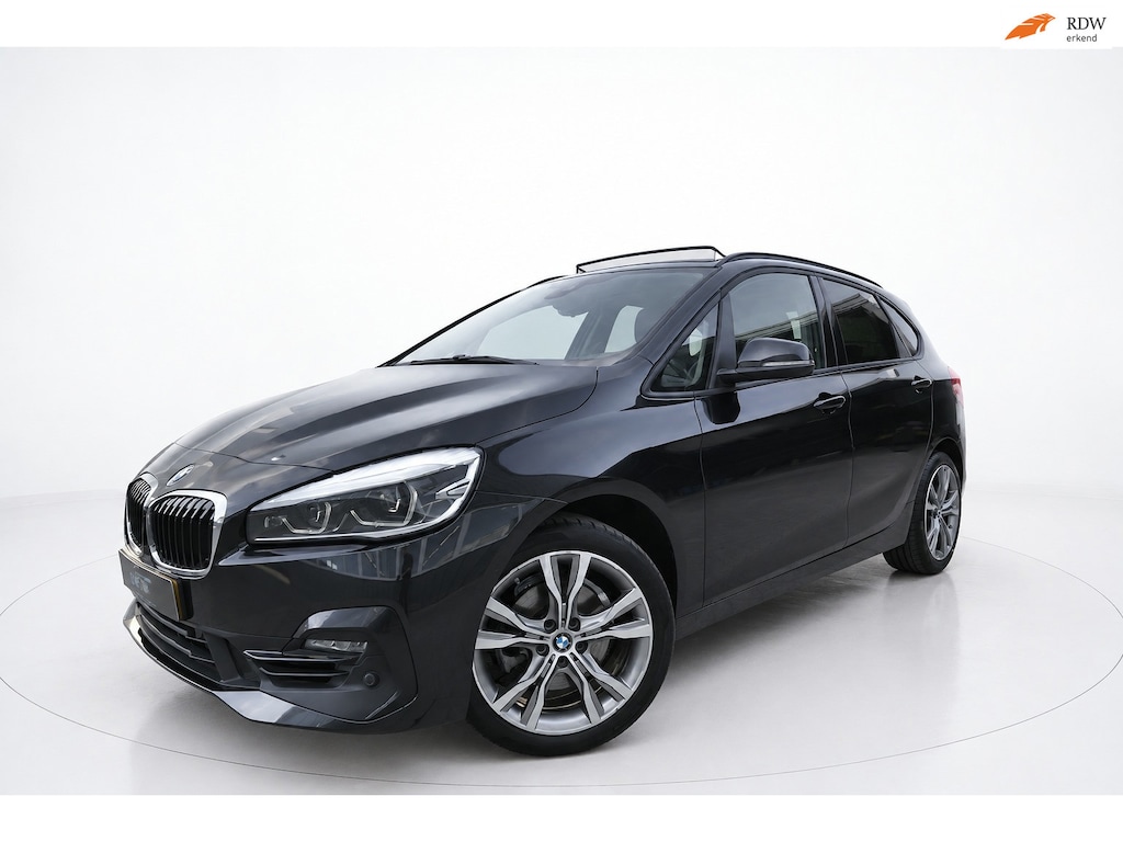 BMW 2-Serie Active Tourer 220i High Executive PANO SFEERVERL