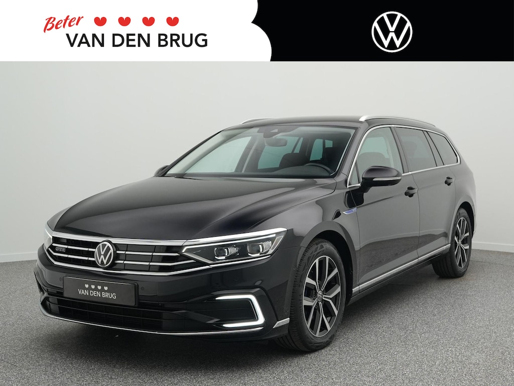 Volkswagen Passat 218 PK 1.4 TSI PHEV GTE Business | Stoelverwarming | 360 Camera | Trekhaak | DAB+ |