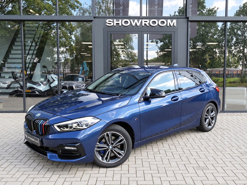 BMW 1-Serie 118i High Executive KEYLESS CAM LEDER VOL