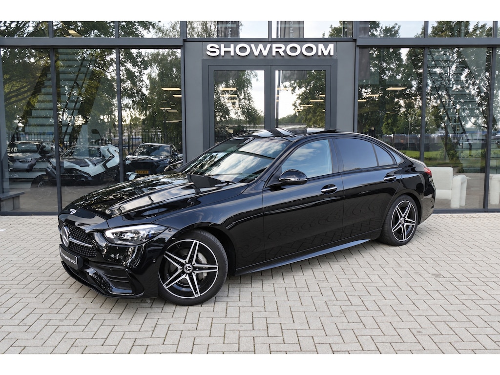 Mercedes-Benz C-klasse 200 AMG Line PANO KEYLESS CAM