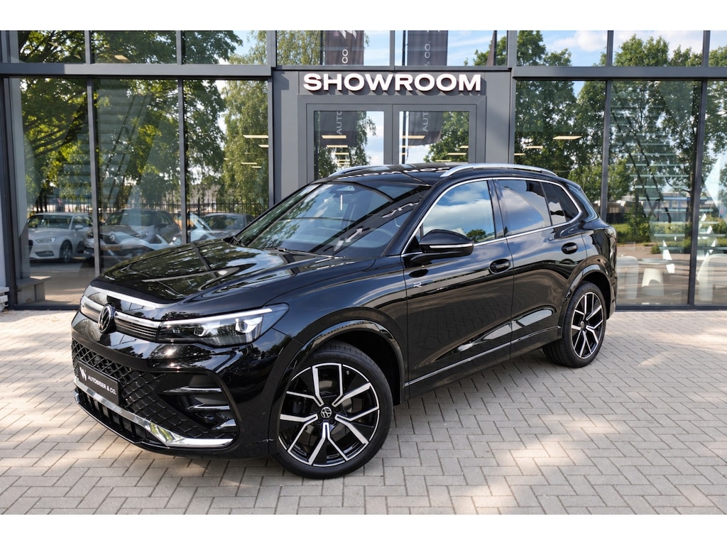 Volkswagen Tiguan 1.5 eTSI R-Line Business PANO KEYLESS H&K