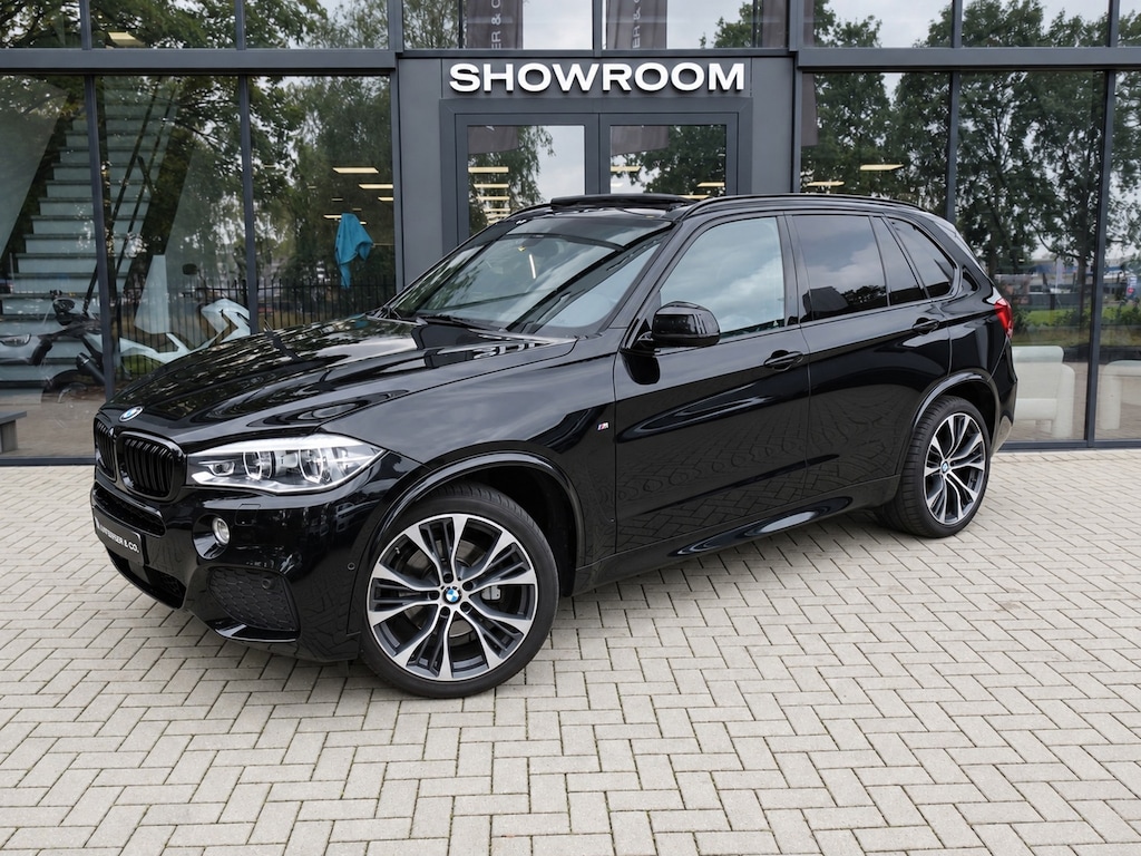 BMW X5 XDRIVE40D PANO H&K CAM MEMORY HUD VOL'