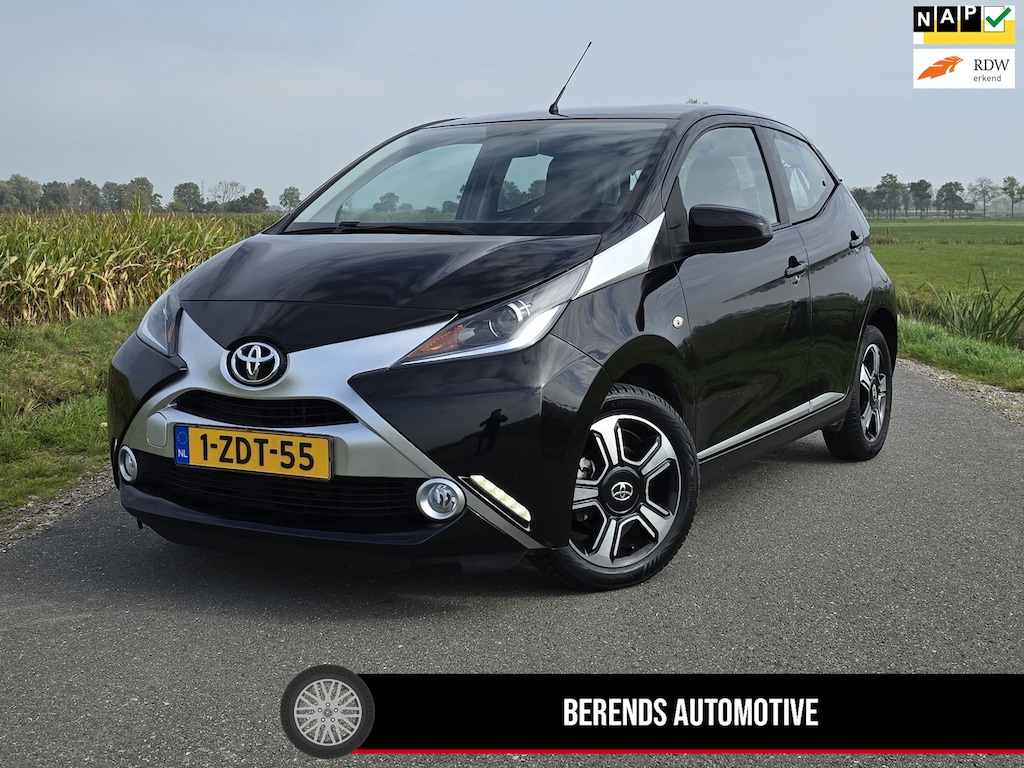 Toyota Aygo 1.0 VVT-i x-clusiv I Zeer Luxe Uitvoering