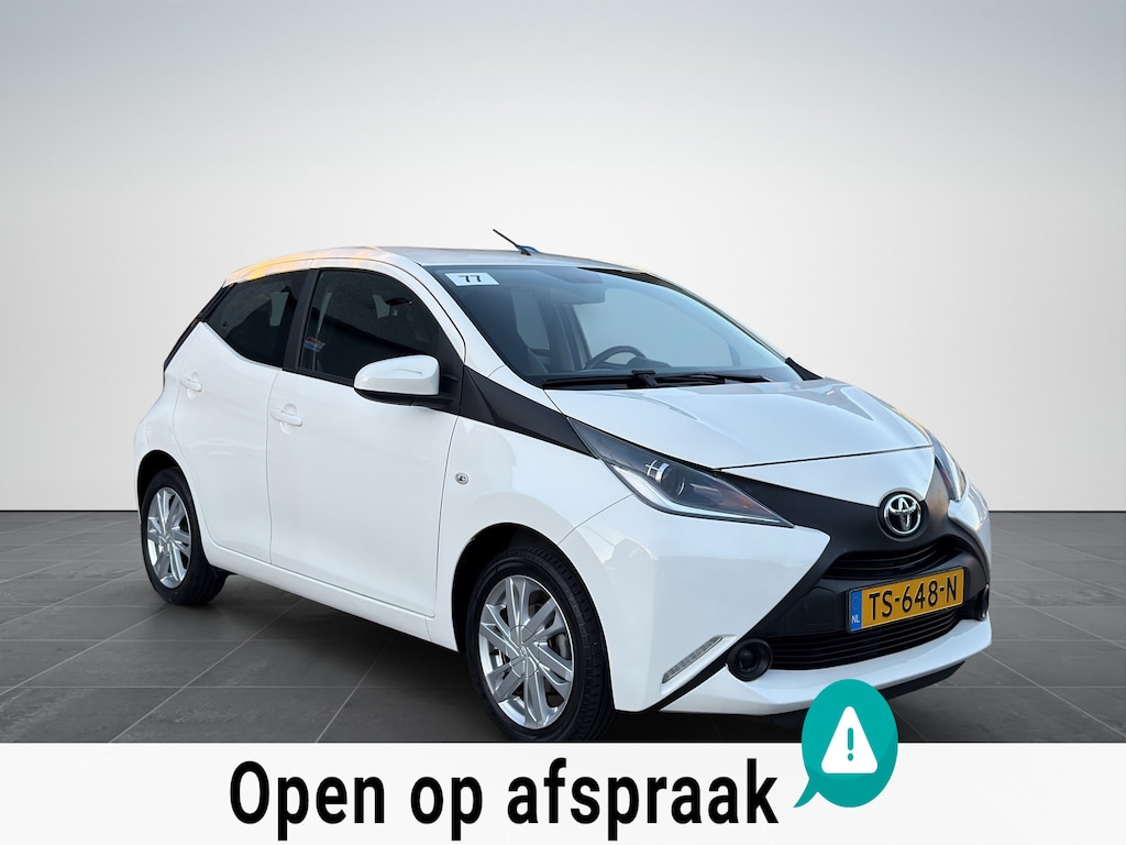 Toyota Aygo 1.0 VVT-i x-now Airco|Cruise Control|5Deurs