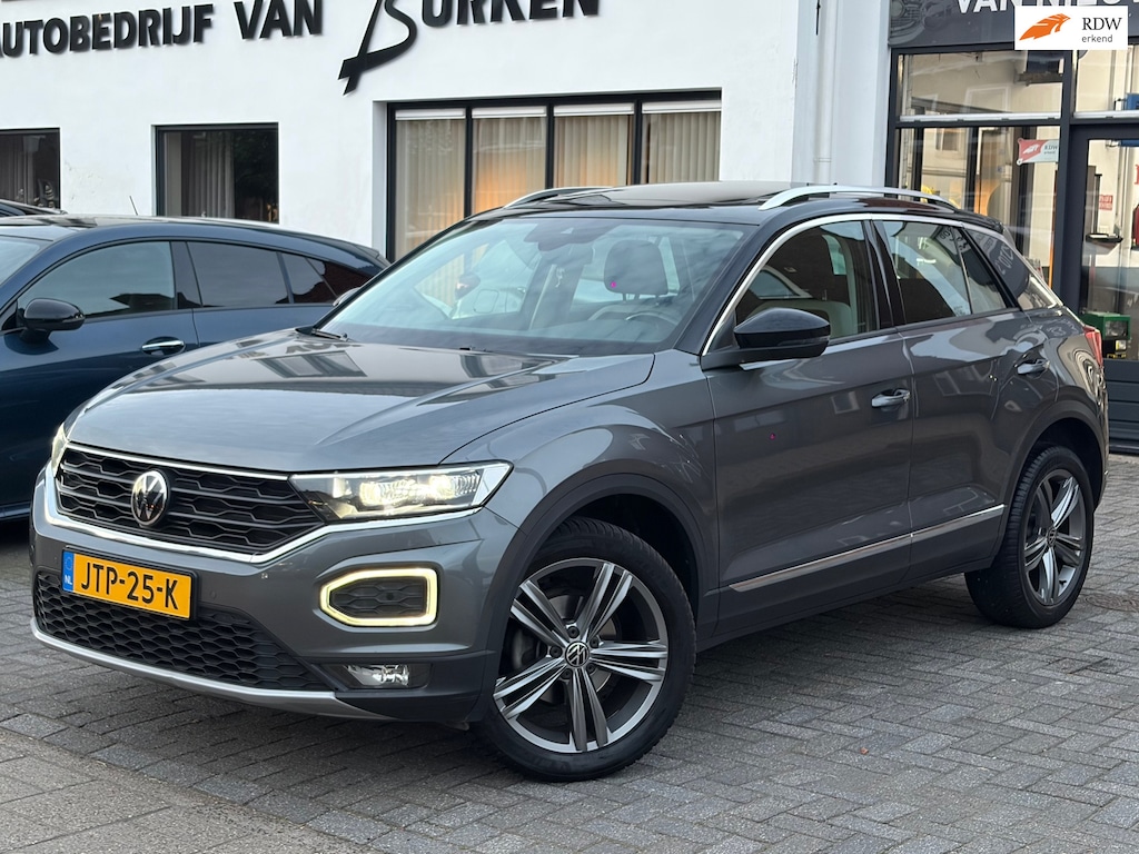 Volkswagen T-Roc 1.5 TSI Sport Business R,Apple Carplay navigatie,Pano,Camera,Climate Control
