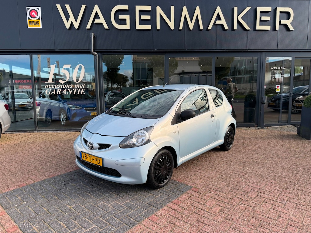 Toyota Aygo 1.0-12V SImpel en zuinige aygo met nieuwe apk