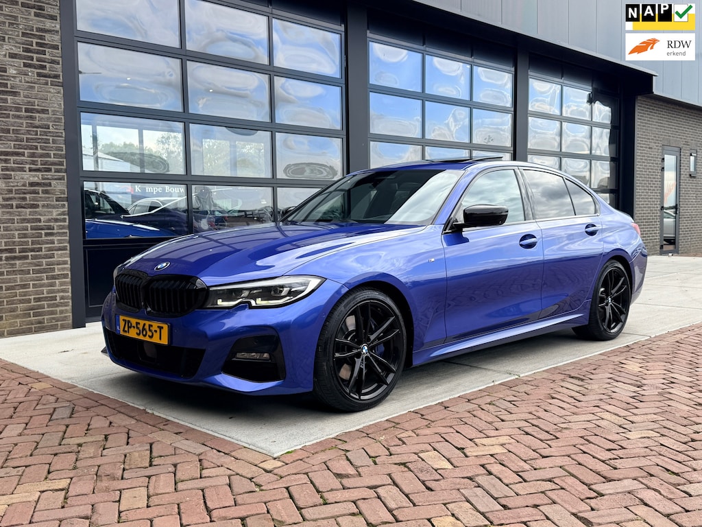 BMW 3-Serie 320i High Executive Edition | M-pakket | Leer | Schuif/kantel dak | LED |