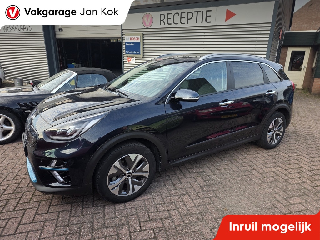 Kia Niro EV e-Niro Dyn.PlusLine 39 kWh, schuifkanteldak, SOH 100%