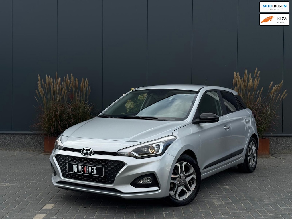 Hyundai i20 1.2 i-Motion LAGE KMSTAND|AIRCO|CR CONTROL|ELEK PAKKET