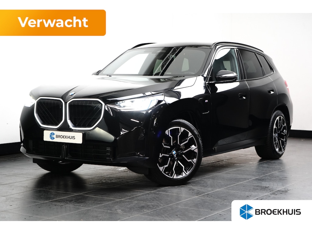 BMW X3 30e xDrive M-Sport | Harman & Kardon | Head-up | 360 Camera | Panoramadak | Stoelverwarming | Iconic Glow | Memory | Adaptief Led |