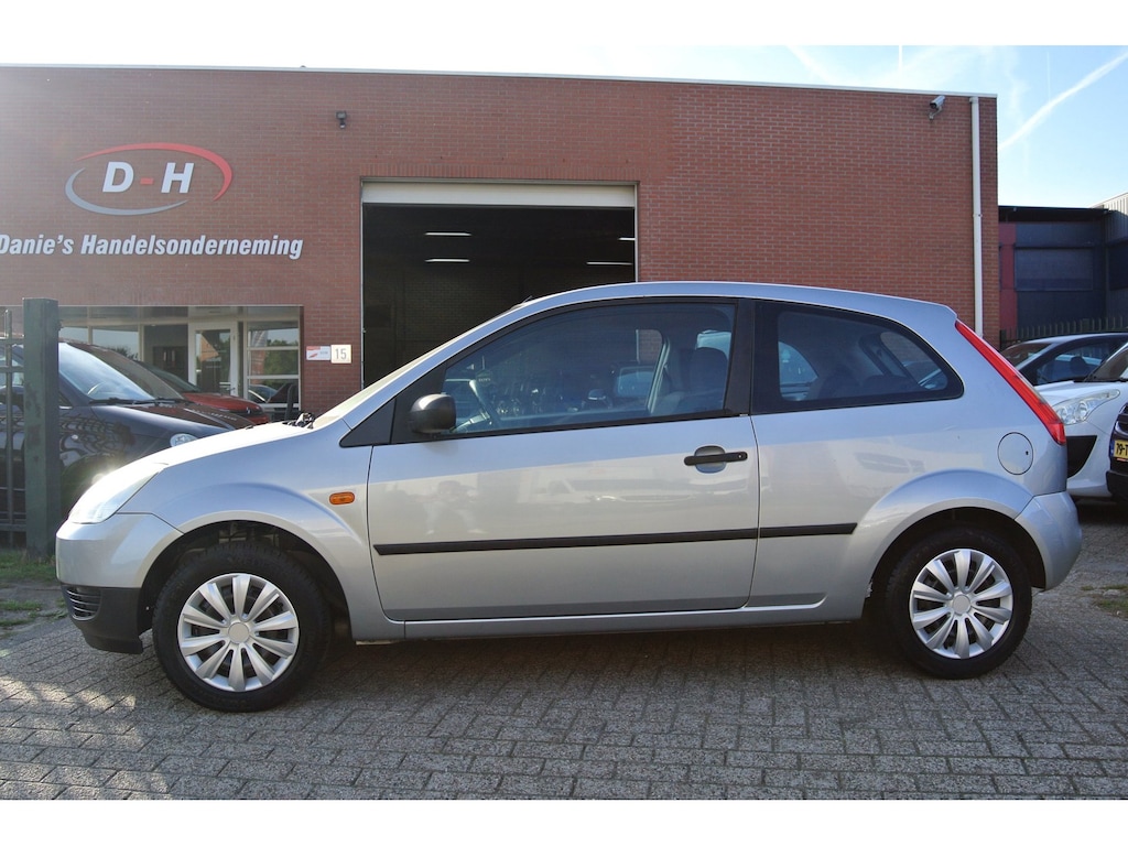 Ford Fiesta 1.3-8V Culture apk 25-07-2027 inruil mogelijk