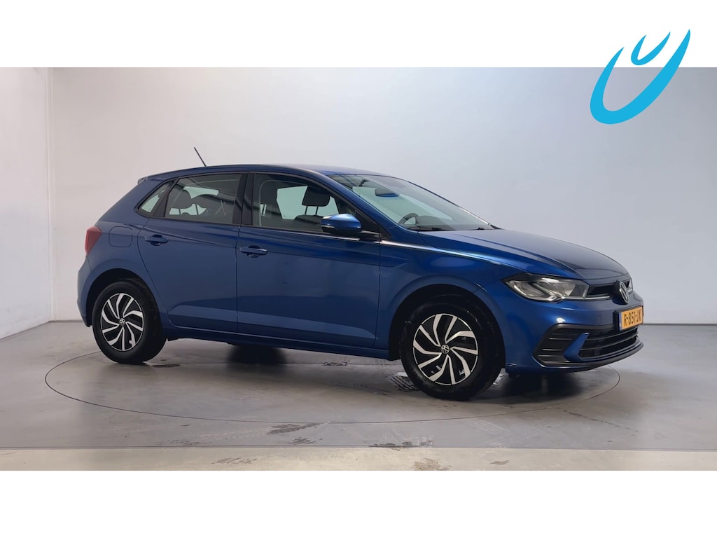 Volkswagen Polo 1.0 TSI Life Parkeersensoren Navigatie Trekhaak App-Connect DAB+