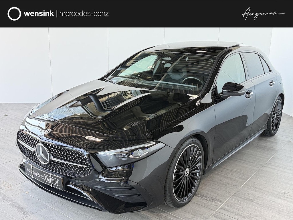 Mercedes-Benz A-klasse 180 Star Edition AMG Line | Night pakket | Panoramadak | Achteruitrijcamera |