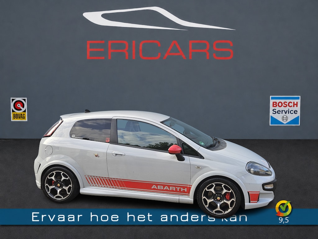 Fiat Punto Evo 1.4-16V Multiair Abarth Navi Leer 2 sets velgen zomer en winter