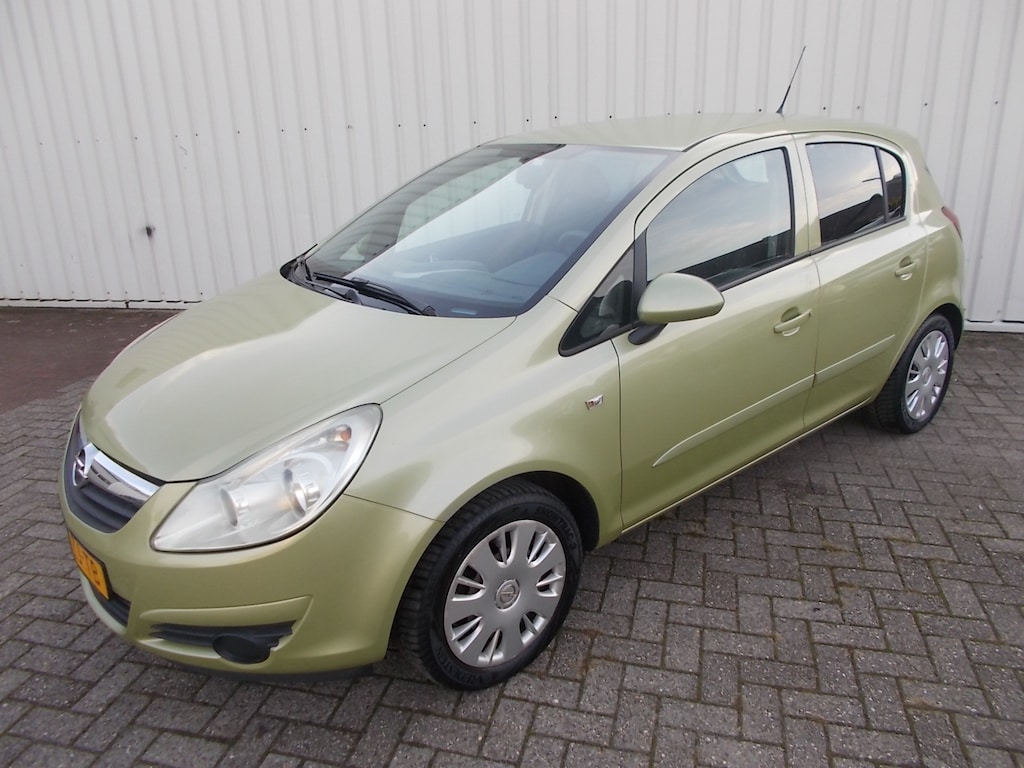 Opel Corsa 1.2-16V Business ( APK 01-05-2027 )