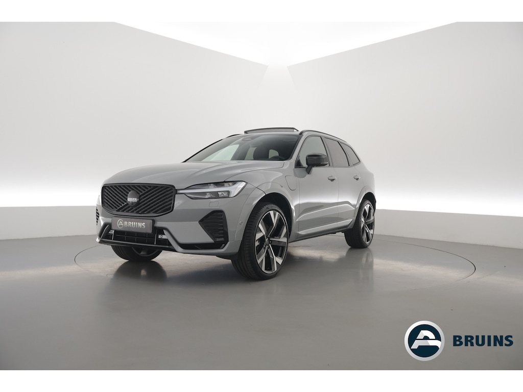 Volvo XC60 2.0 T8 Plug-in hybrid AWD Ultra Black Edition | Luchtvering | Massage | Bowers & Wilkins | 22 inch | Trekhaak |