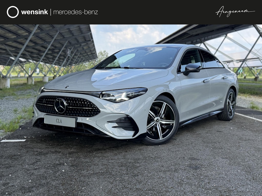Mercedes-Benz CLA 180 Business Solution AMG | Night | Premium Plus | Trekhaak | Winterpakket | Burmester | Massage | Head -Up | 360 camera | Multibeam LED |