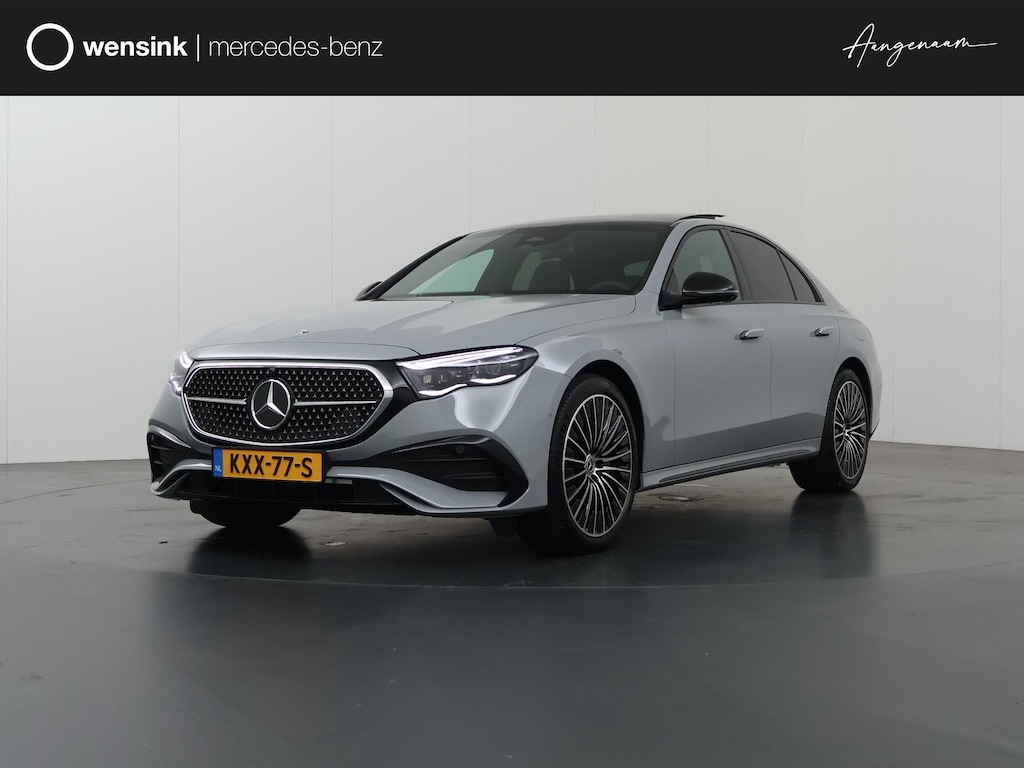 Mercedes-Benz E-klasse 300e Sport Edition | AMG line | Night | Panoramaschuifdak | 360° camera |  Head-Up | Burmester | Trekhaak |