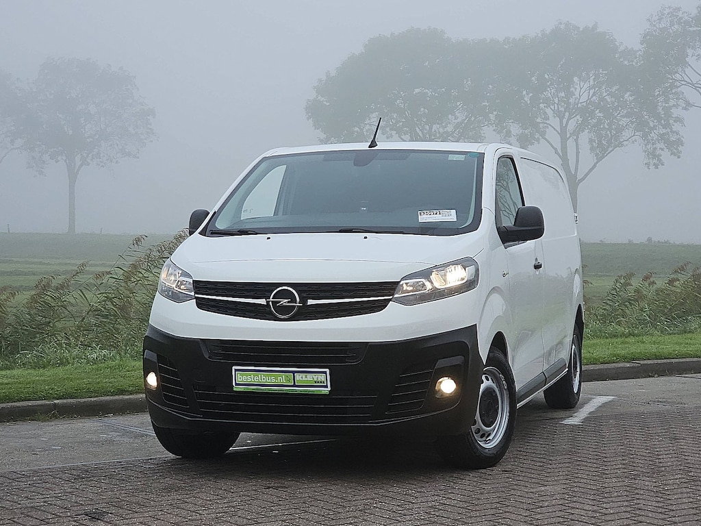 Opel Vivaro 1.5 L2 3-Zits/Leer Euro6 NAP Airco Trekhaak Wp-inrichting Onderhouds-historie 1e Eigenaar!