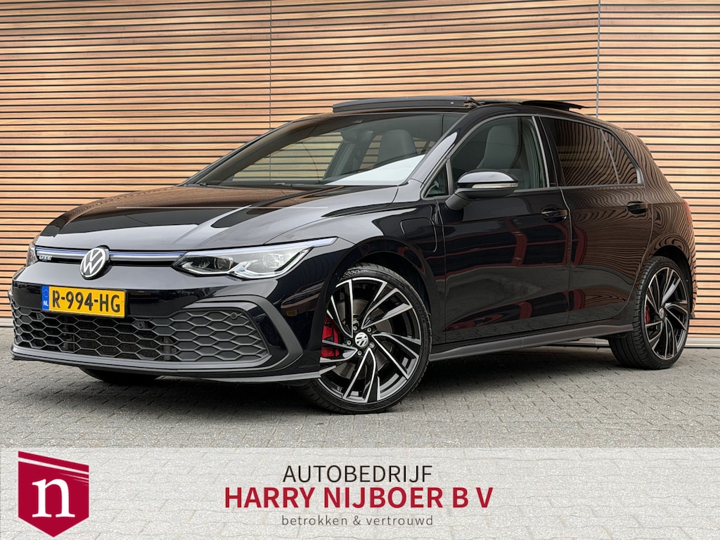 Volkswagen Golf 1.4 eHybrid GTE Panodak / Adapt. cruise / Clima / Carplay