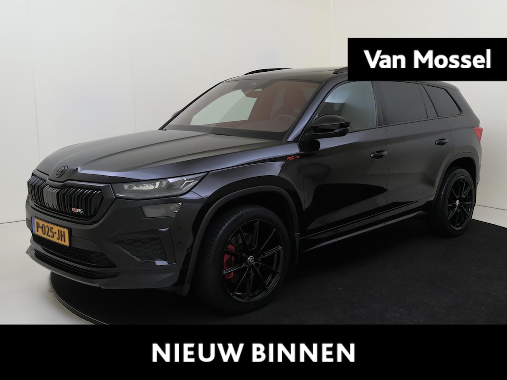 Skoda Kodiaq 2.0 RS   4WD Uniek in Nederland | 245PK | Ledere RS sportstoelen | Panoramadak | Soelverwarming en koeling | Stuurverwarming | Navigatie | Parkeer camera |