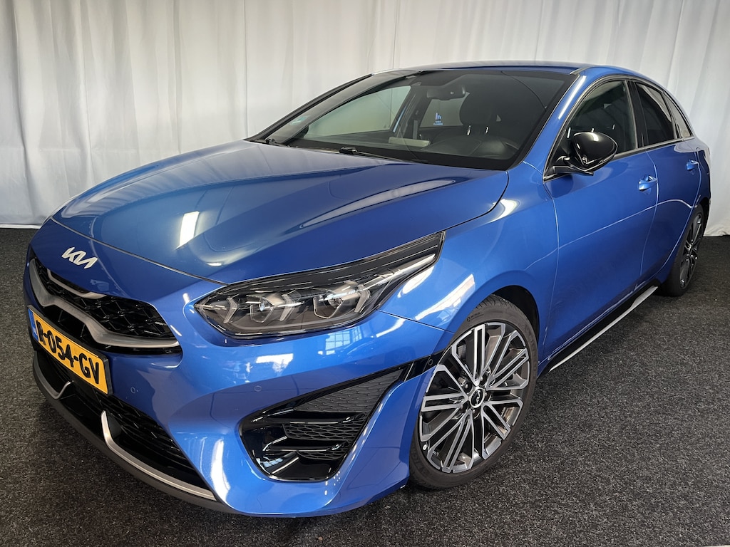 Kia ProCeed 1.5 T-GDi GT-PlusLine 1E EIGN/ECC/CAMERA/APPLE/MEMORY