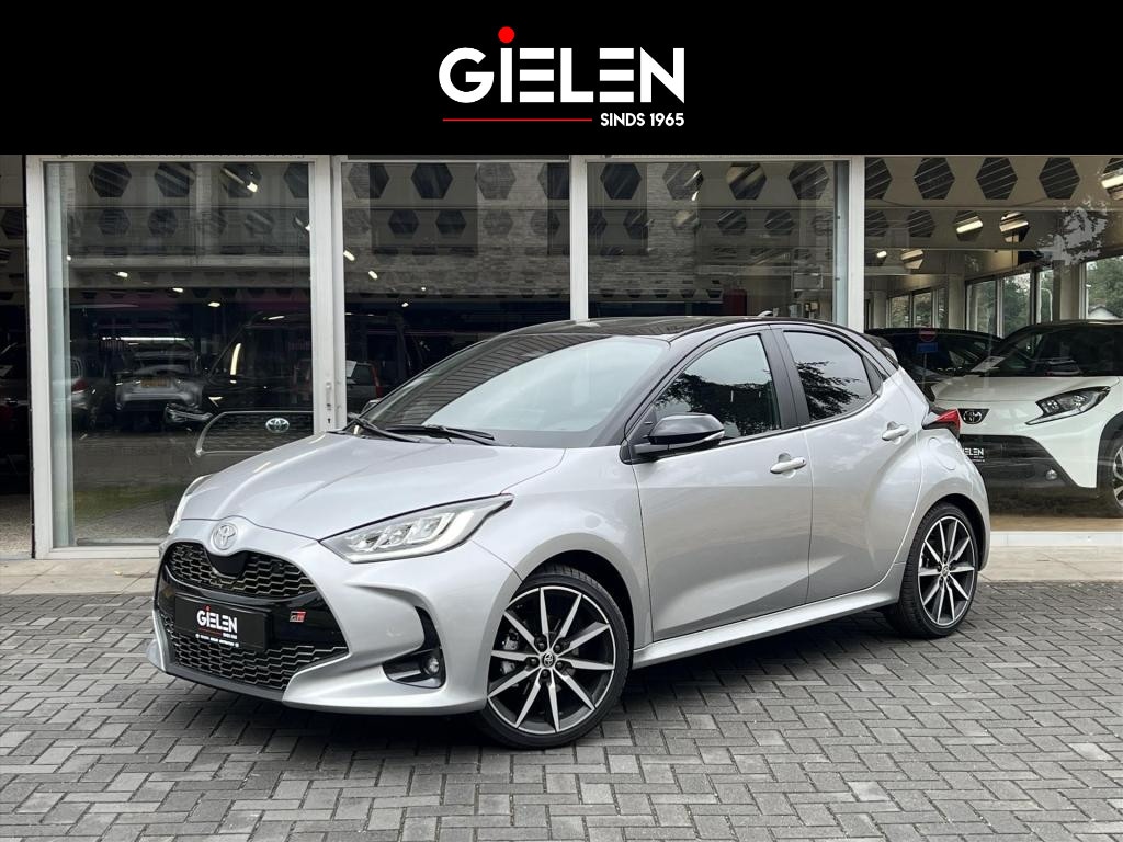 Toyota Yaris 1.5 Hybrid 130 GR Sport | Eerste eigenaar, Keyless entry, 18 inch, Groot scherm, LED, Climate control, CarPlay/Android Auto