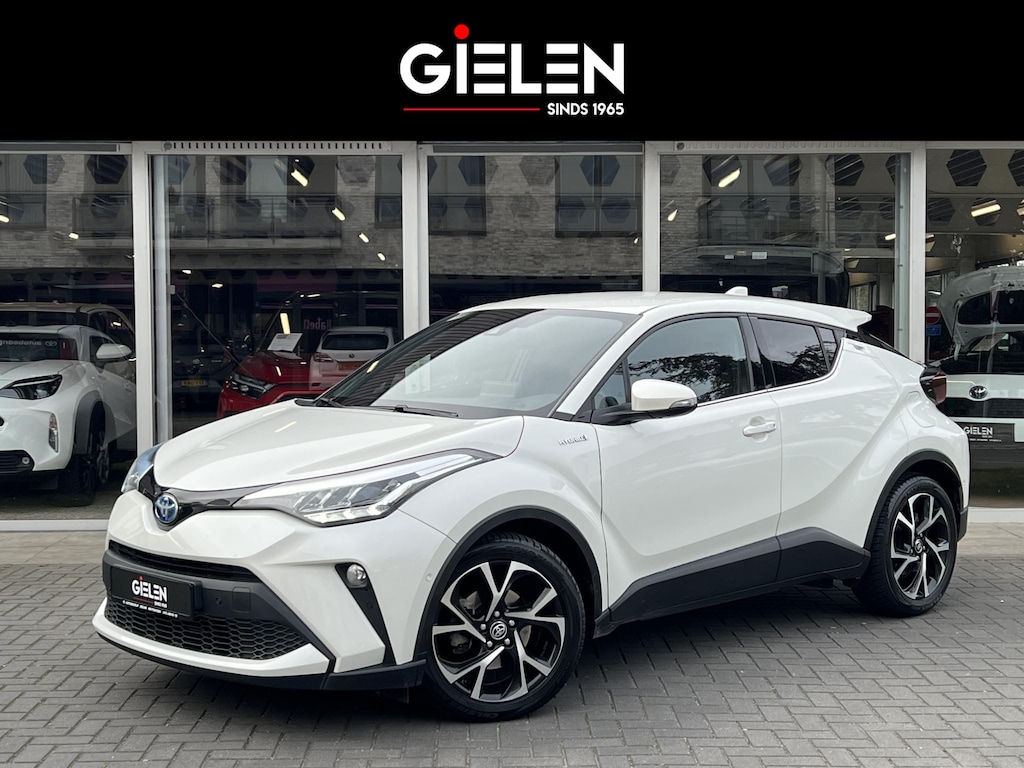 Toyota C-HR / C-HR+ 2.0 Hybrid Style | Parelmoer wit, Dodehoekherkenning, Stoel + Stuurverwarming, Parkeersensoren, CarPlay, Navigatie