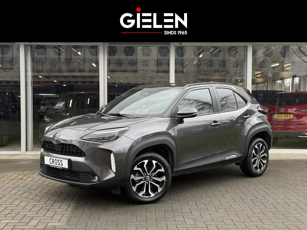 Toyota Yaris Cross 1.5 Hybrid First Edition Plus | Parkeersensoren, Stoel + Stuurverwarming, Groot scherm, Keyless, 17 inch