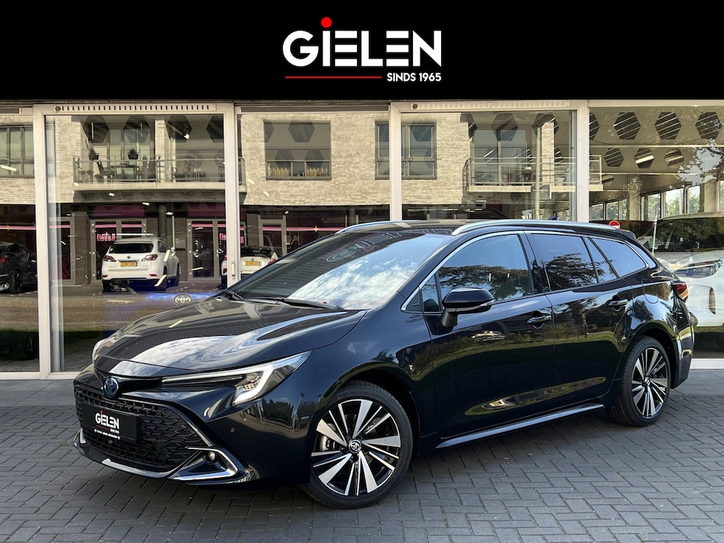 Toyota Corolla Touring Sports Hybrid 200 Dynamic Plus | Dodehoekherkenning, Parkeersensoren, Stoel + Stuurverwarming, Elektrische achterklep