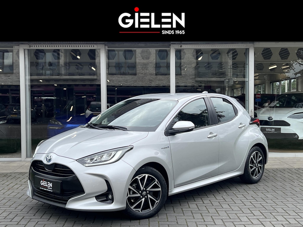 Toyota Yaris 1.5 Hybrid Dynamic | Apple CarPlay/Android auto, Lichtmetalen velgen, Parkeercamera, Adaptive cruise control, Climate control