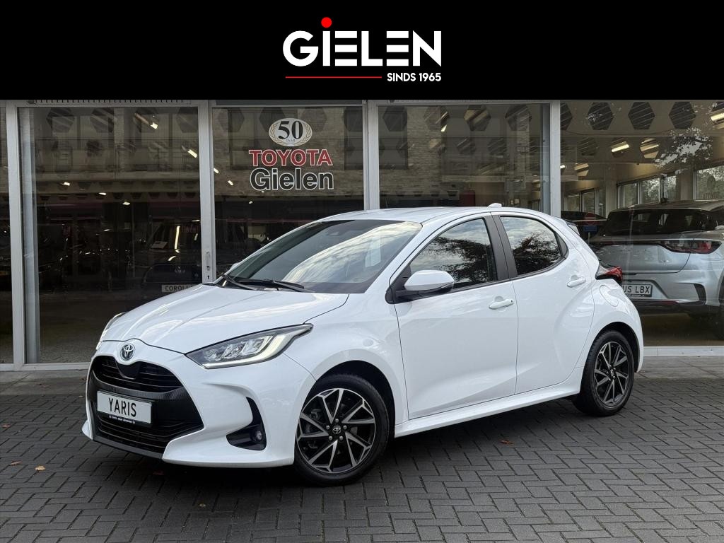 Toyota Yaris 1.5 Hybrid Dynamic Plus | Stoelverwarming, 16 inch, LED, Apple CarPlay/Android Auto, Parkeercamera, Keyless