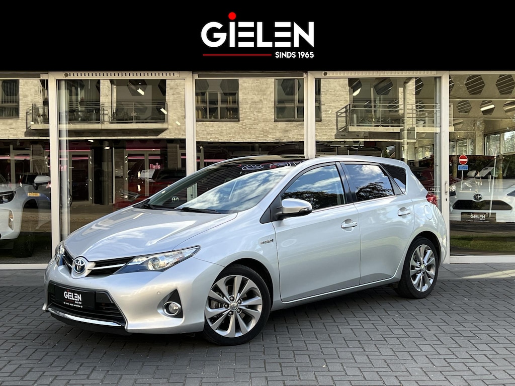 Toyota Auris 1.8 Hybrid Lease | Panoramadak, Navigatie, Parkeercamera, Cruise control, Lichtmetalen velgen