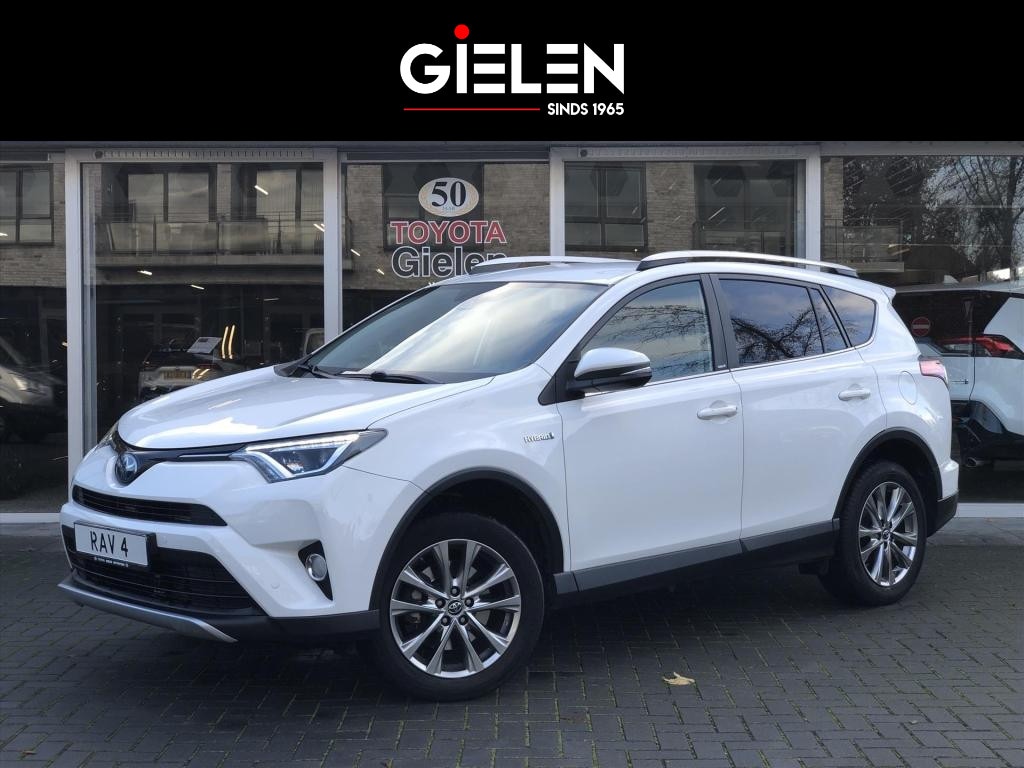Toyota RAV4 2.5 Hybrid AWD Style Plus | Trekhaak, Dodehoekherkenning, Navigatie, Stoelverwarming, Dakrailing, 1.650KG Trekgewicht