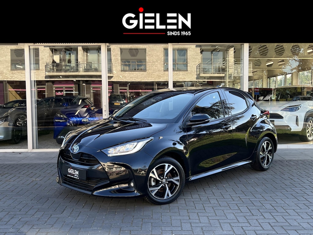 Toyota Yaris 1.5 Hybrid 116 Dynamic Plus | Stoel + Stuurverwarming, Lichtmetalen velgen, Parkeercamera, Keyless, Parkeercamera